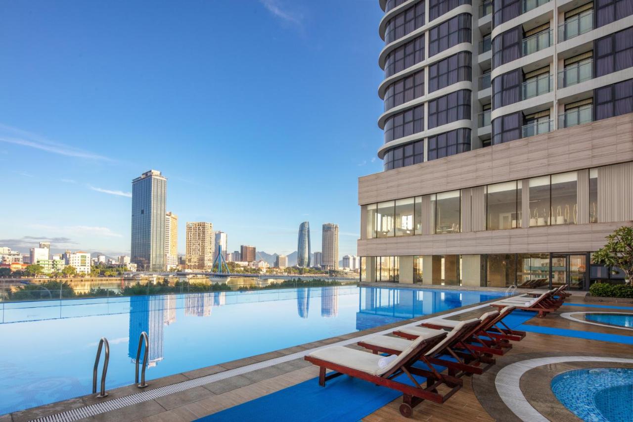Meliá Vinpearl Danang Riverfront