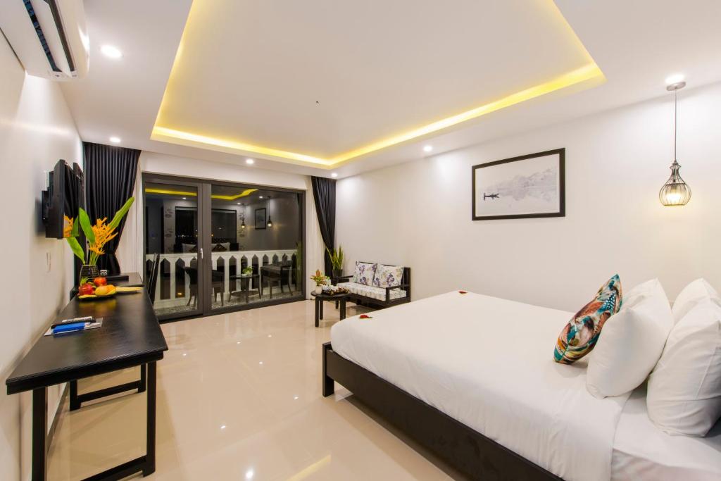 Gem Riverside Hotel Hoi An  4 Star