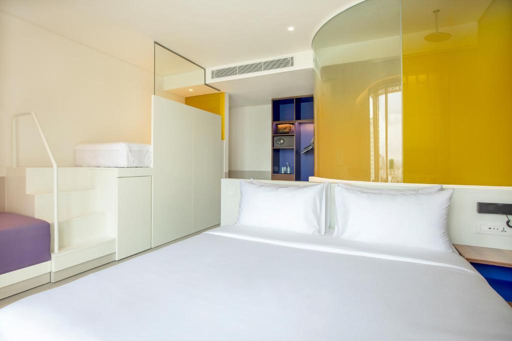 Wink Hotel Danang Centre - 4 Star