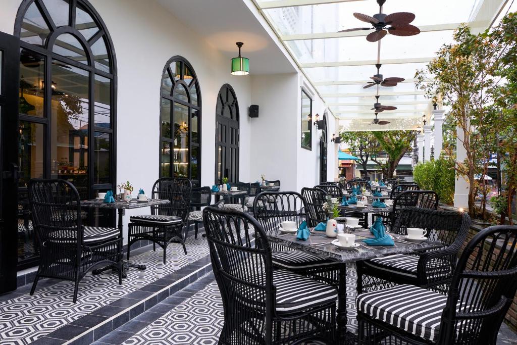 Hoi An Delicacy Hotel & Spa 4 Star