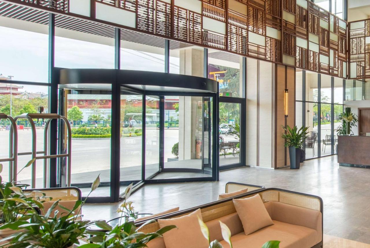 Muong Thanh Luxury Quang Ninh Hotel