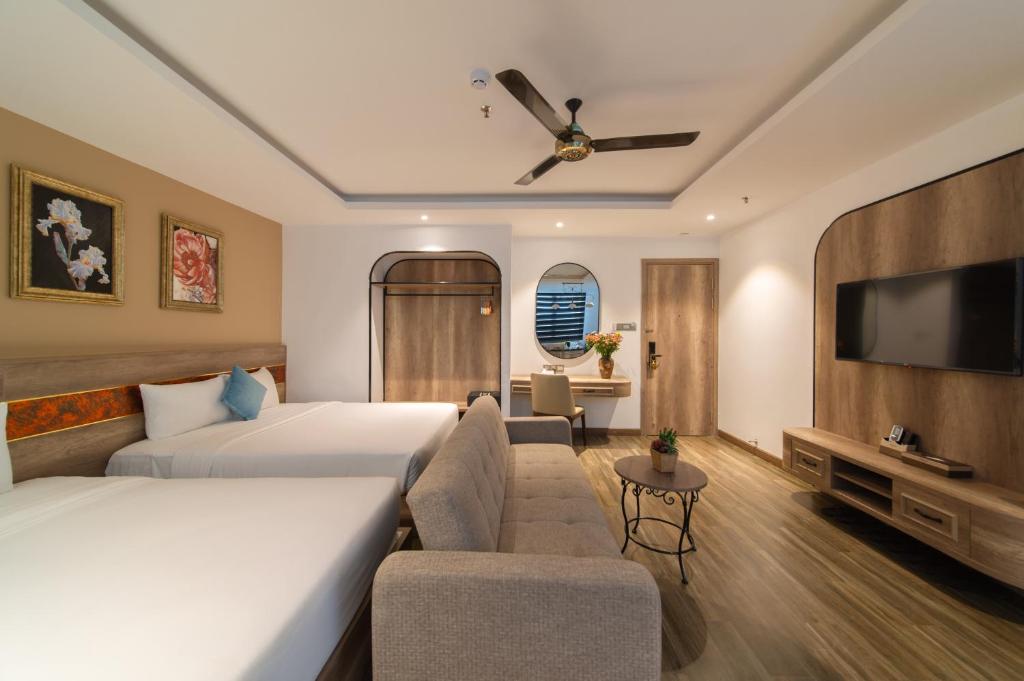 Aaron Boutique Hotel