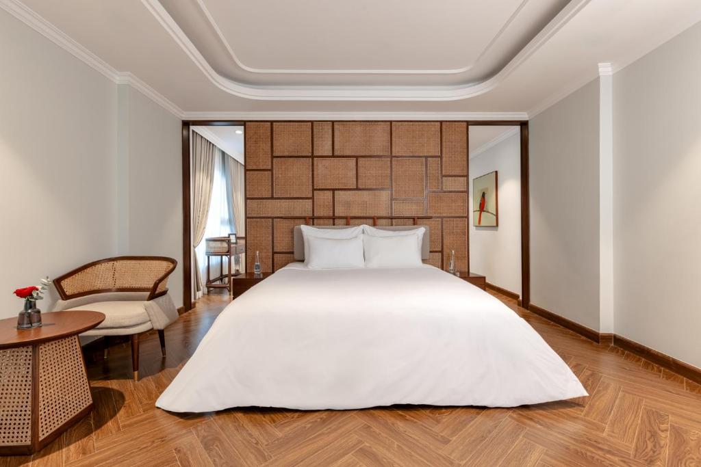La Siesta Classic Hang Thung 5 Star