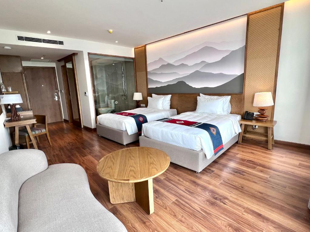 Lady Hill Sapa Resort