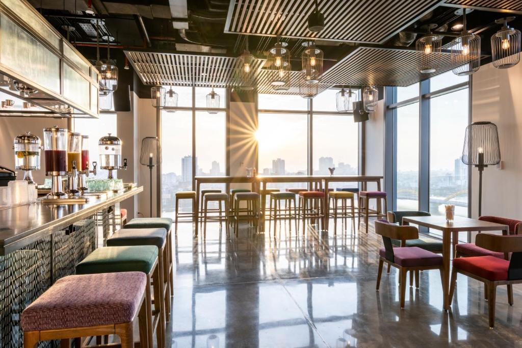 Wink Hotel Danang Centre - 4 Star