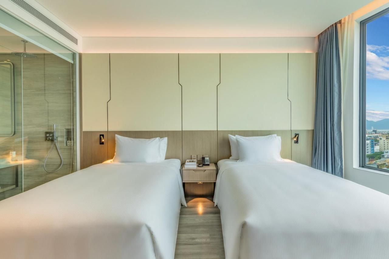 Awaken Da Nang Hotel