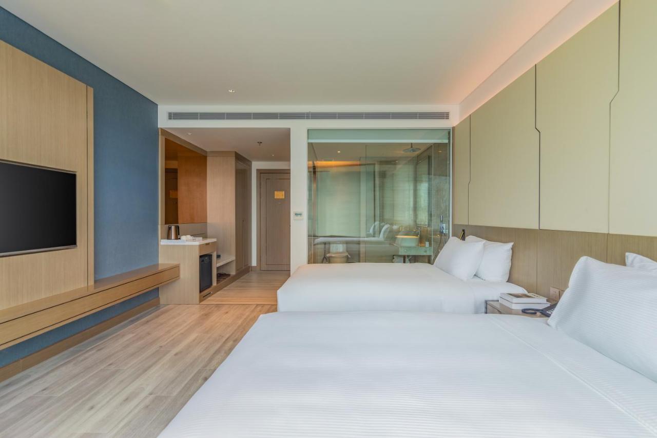Awaken Da Nang Hotel