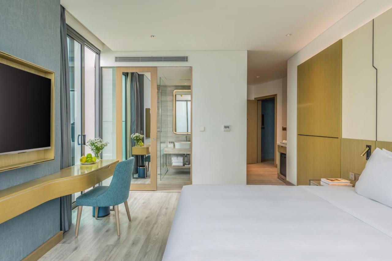 Awaken Da Nang Hotel
