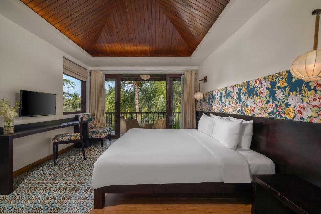 The Signature Hoi An