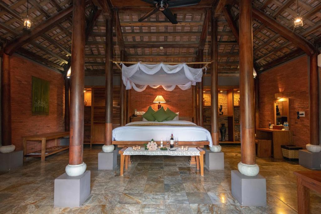 Pilgrimage Village Boutique Resort & Spa
