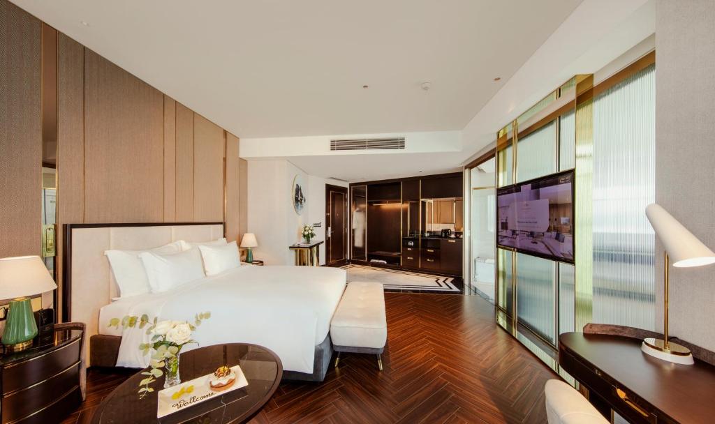 Sea Stars Hotel Ha Long