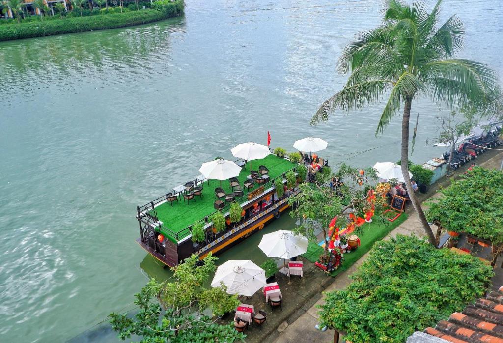 Little Riverside Hoi An . A Luxury Hotel & Spa