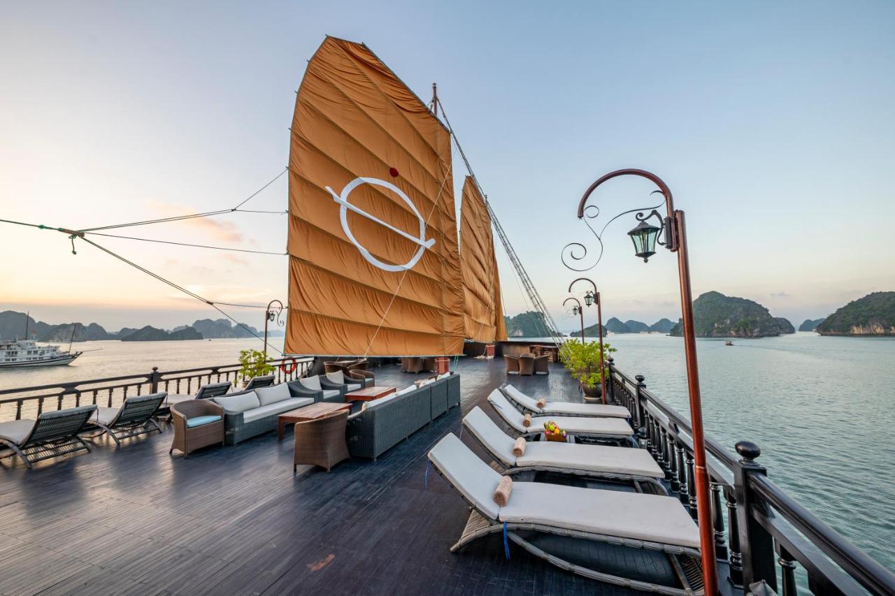 Emperor Cruises Legacy Ha Long