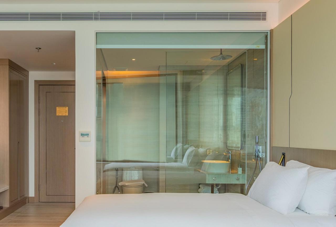 Awaken Da Nang Hotel