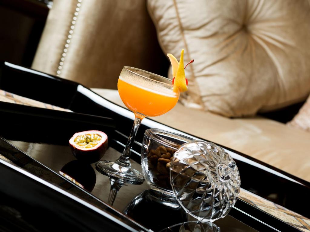 Apricot Hotel 5 Star