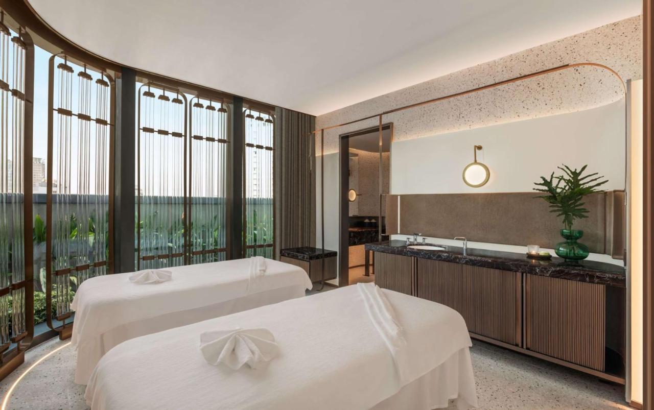 Hilton Saigon Hotel