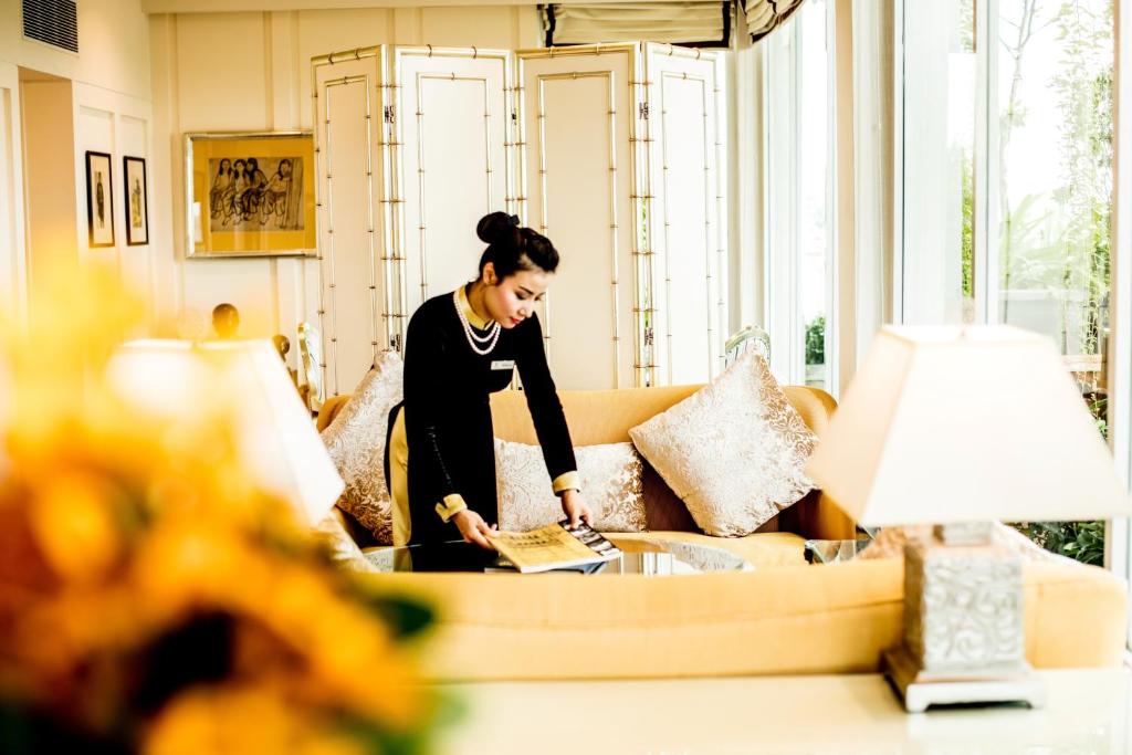 Apricot Hotel 5 Star