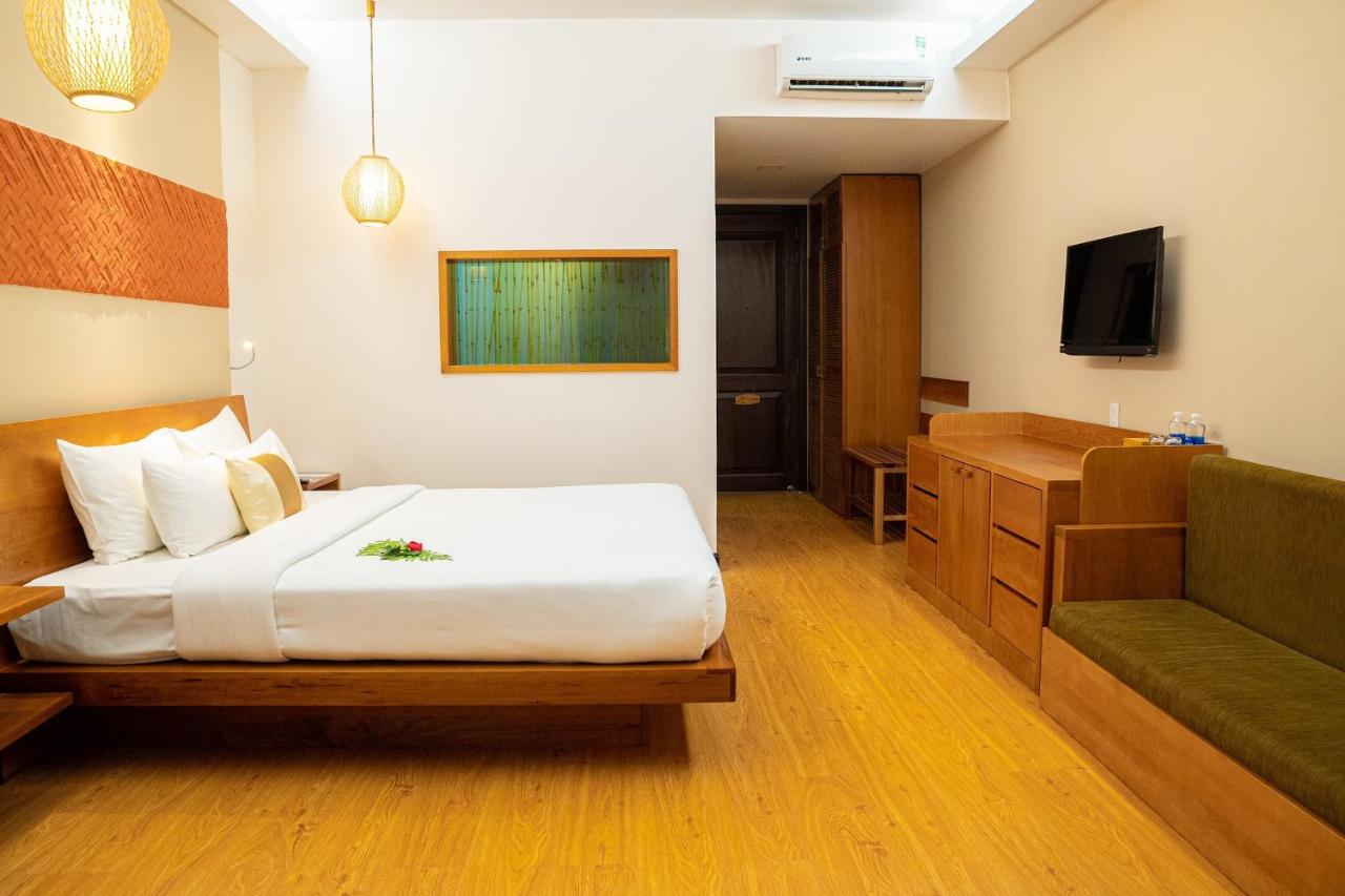 Bamboo Village Beach Resort & Spa