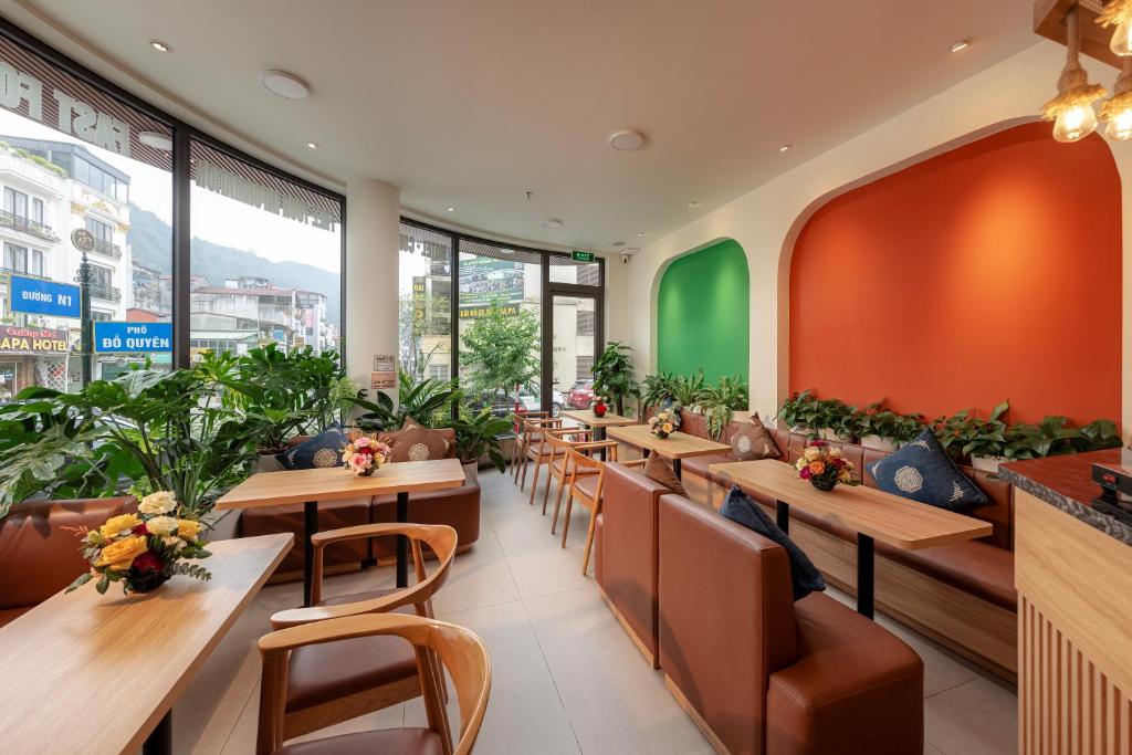 Tropical Paradise Sapa Hotel & Coffee