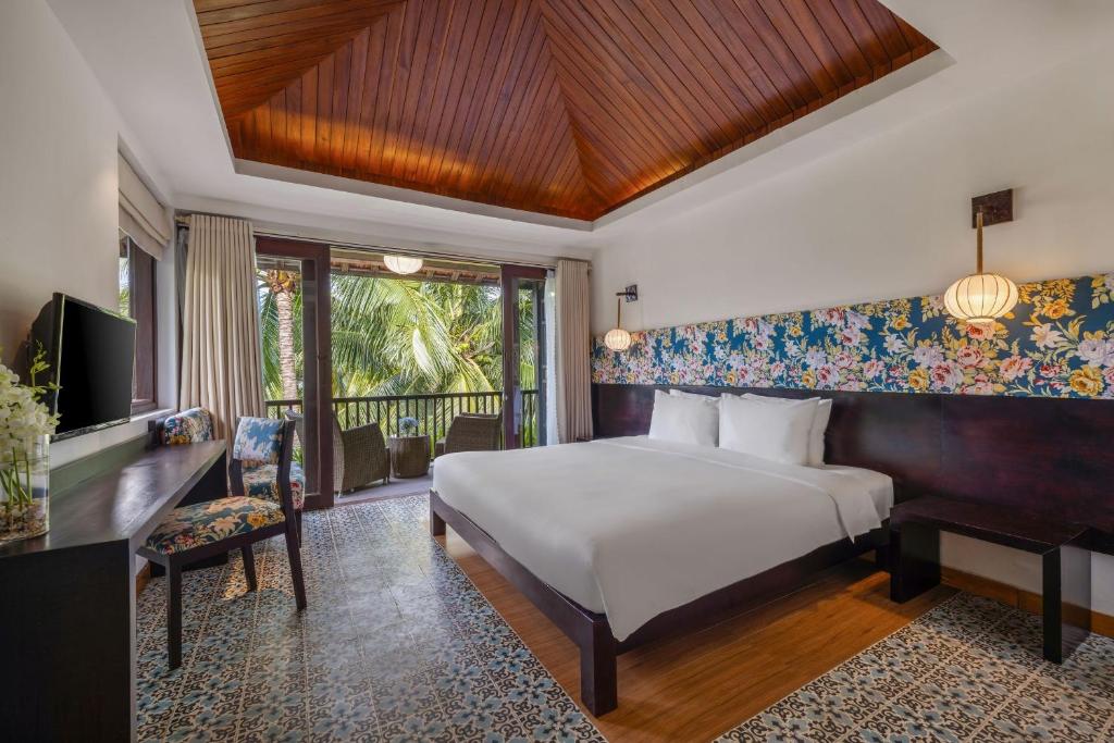 The Signature Hoi An