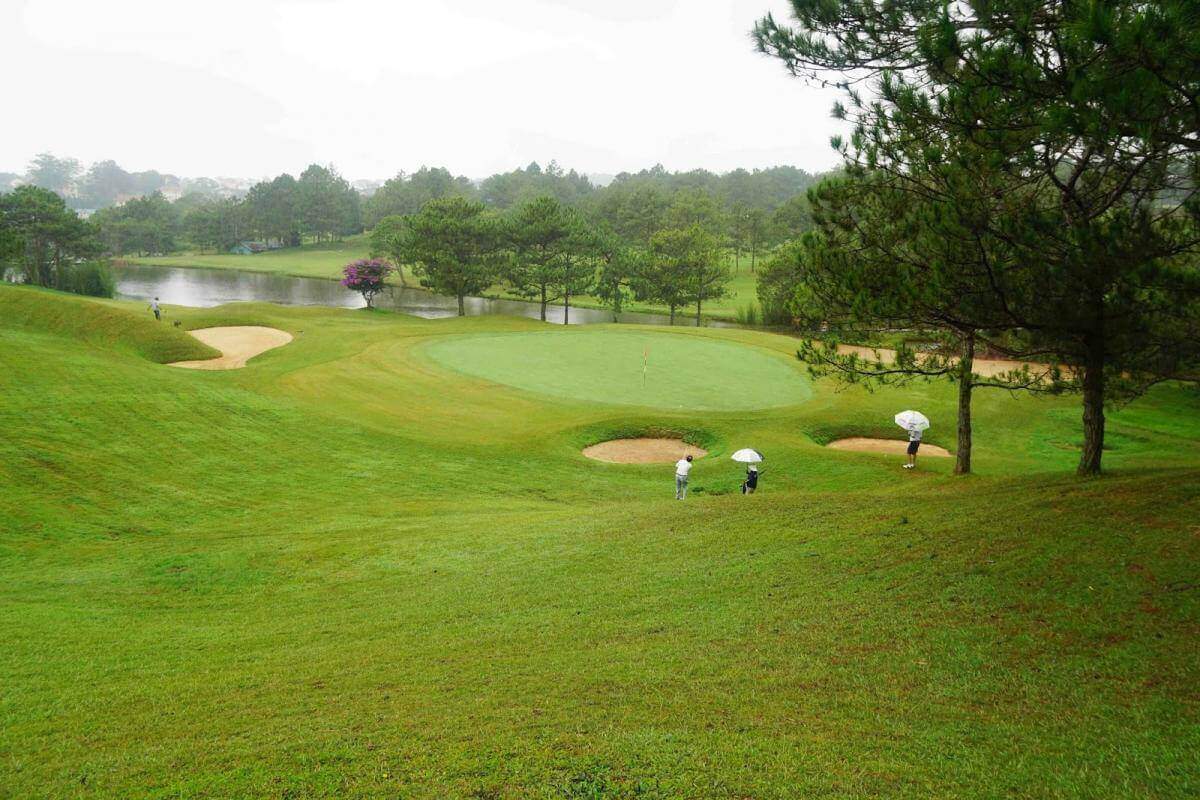 Hanoi- Nha Trang- Da Lat- Ho Chi Minh 15 Days 14 Nights 10 Rounds