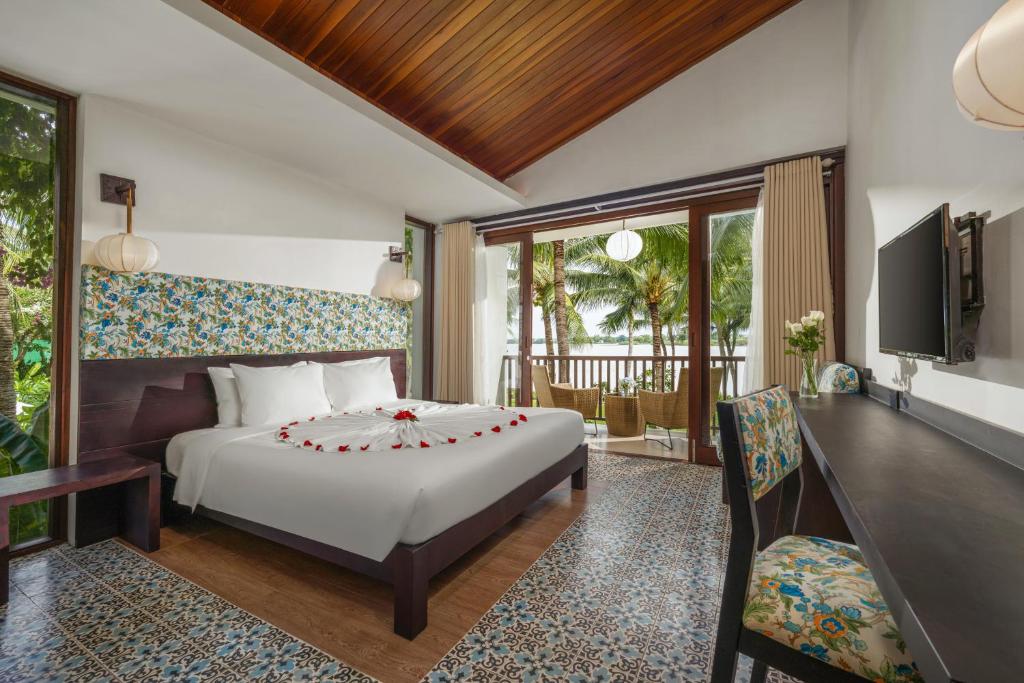 The Signature Hoi An