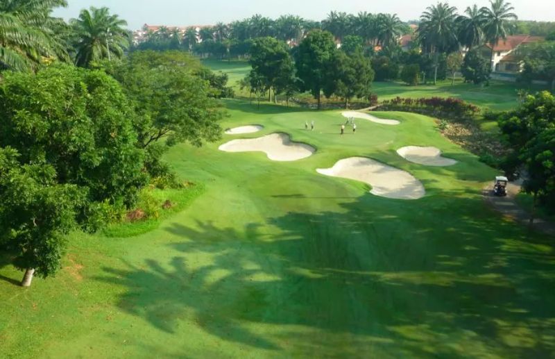 Hightlight of Malaysia Golf Holiday 14 Days 13 Nights 8 Rounds