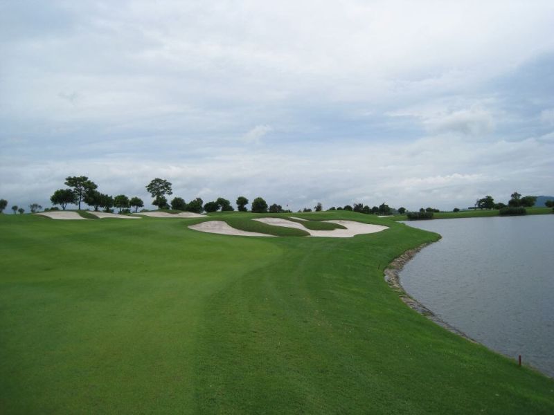 Tam Dao Golf Resort
