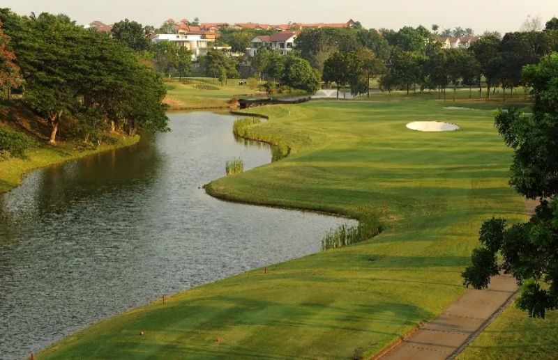 Hightlight of Malaysia Golf Holiday 14 Days 13 Nights 8 Rounds