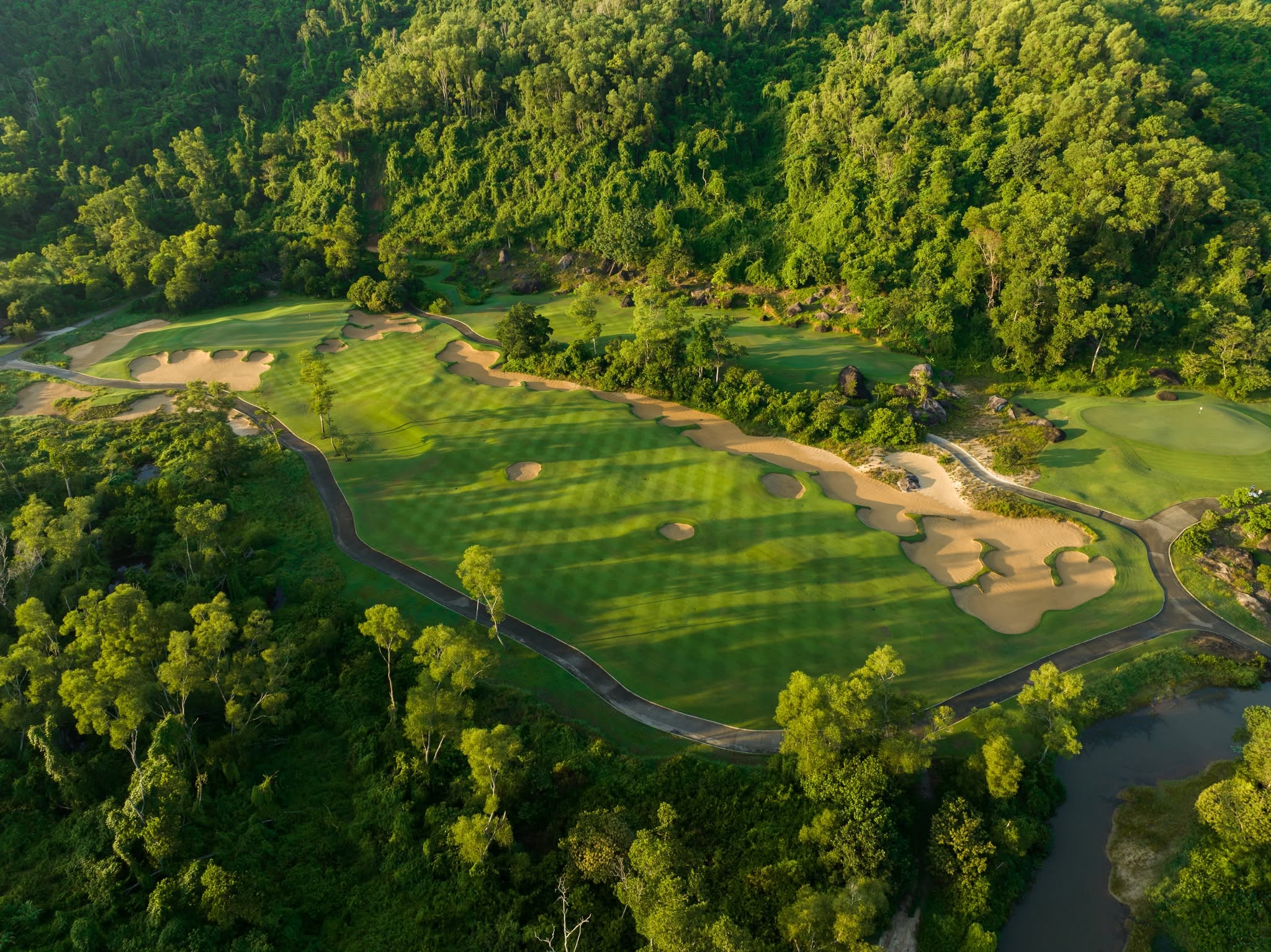 Laguna Lang Co Golf Club