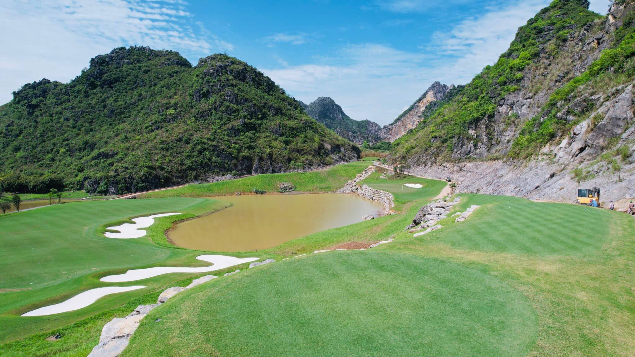 Hanoi Golf Packages 5 Days 4 Nights 3 Rounds- Special Offers