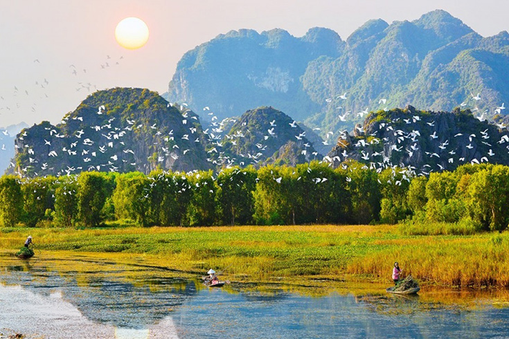 Best of Hanoi- Ninh Binh & Halong Bay 5 Days