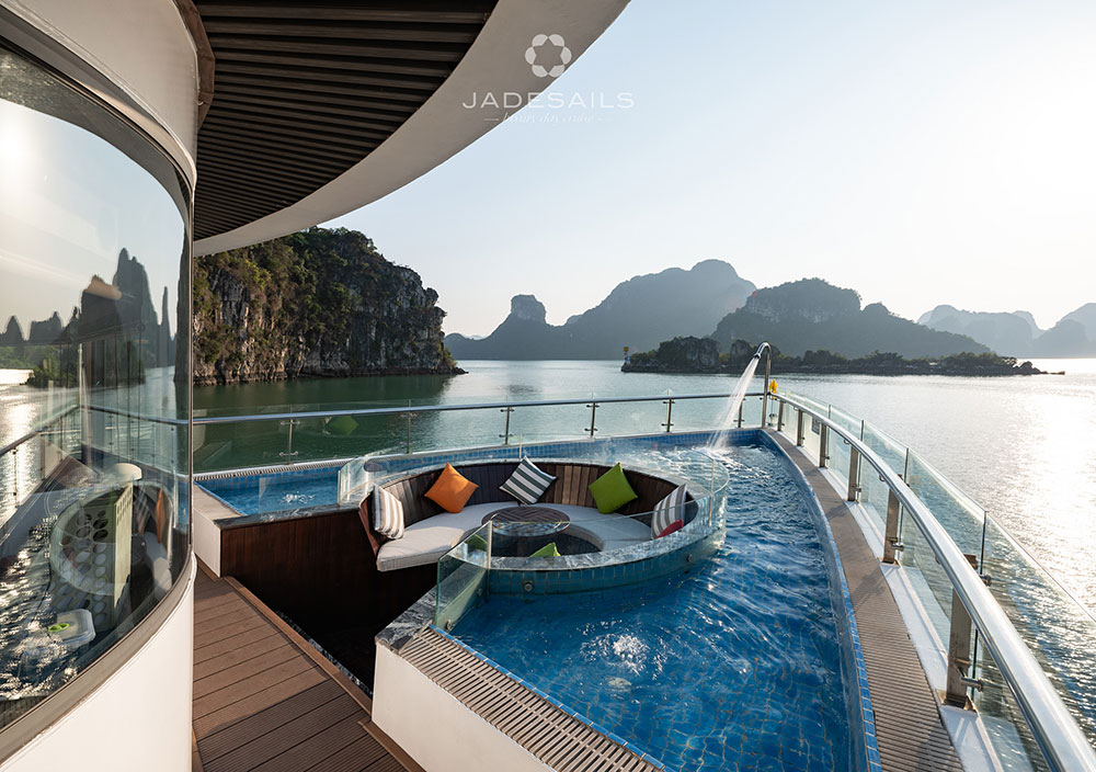Halong Bay Day Cruise on Jade Sails