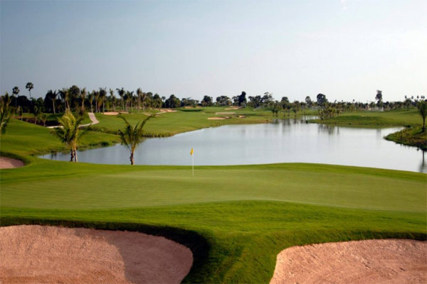 5 Days 4 Nights Siem Reap Golf Packages