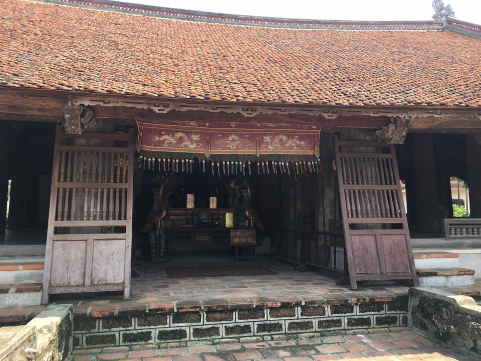 Duong Lam Ancient Village full day tour from Hanoi
