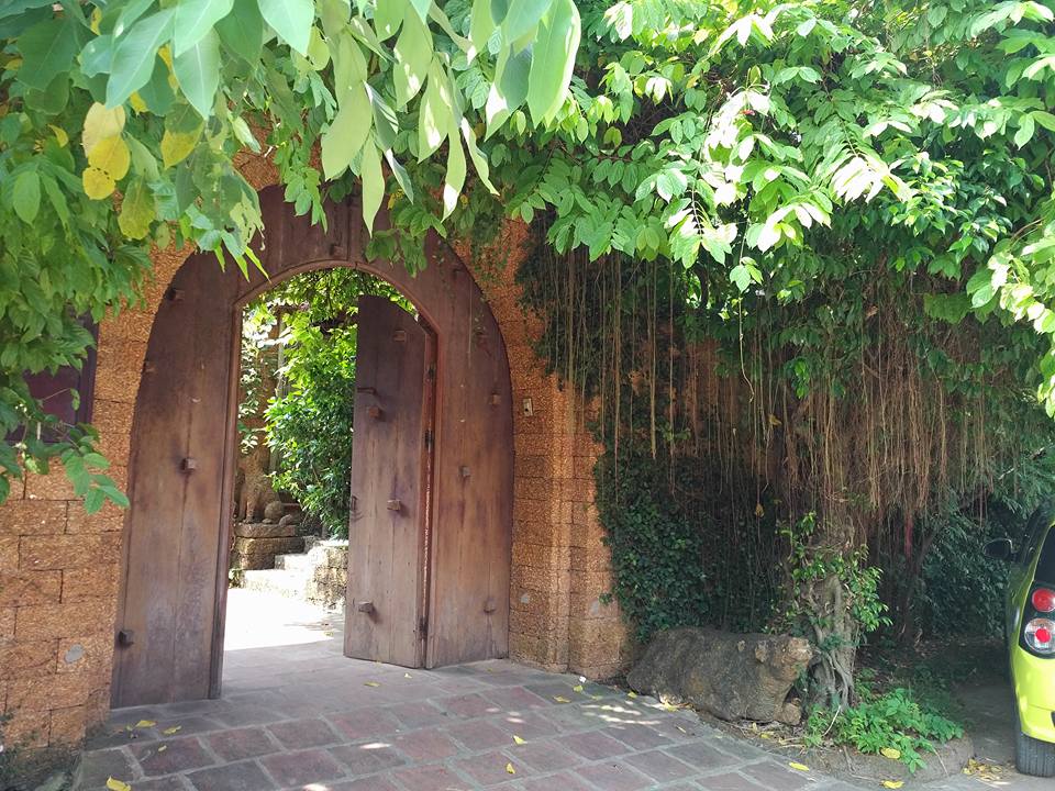 Duong Lam Ancient Village full day tour from Hanoi