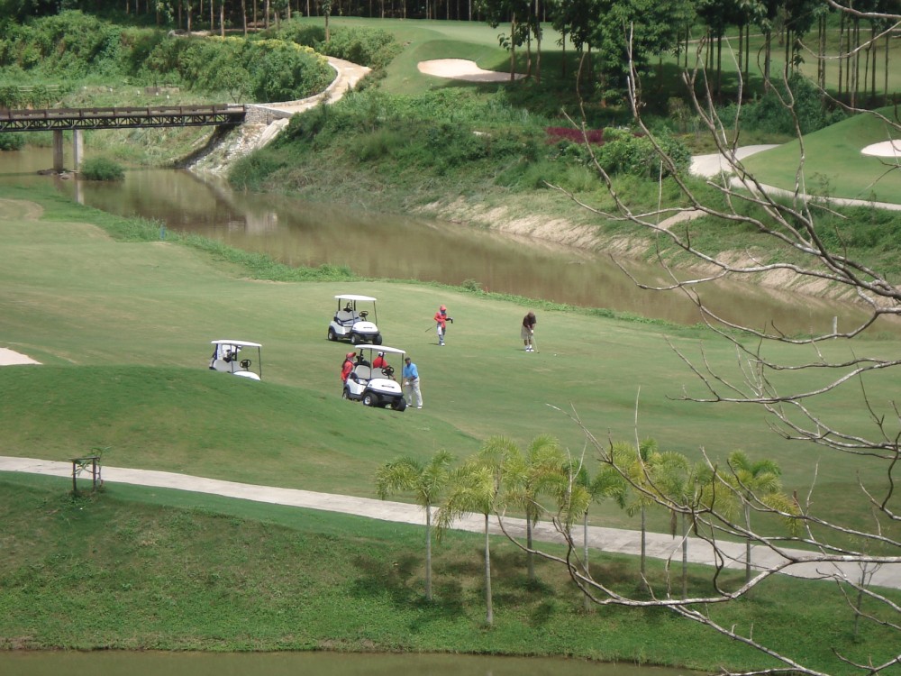Summit Green Valley Chiang Mai Country Club