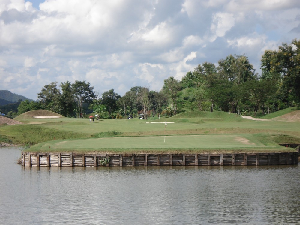Summit Green Valley Chiang Mai Country Club
