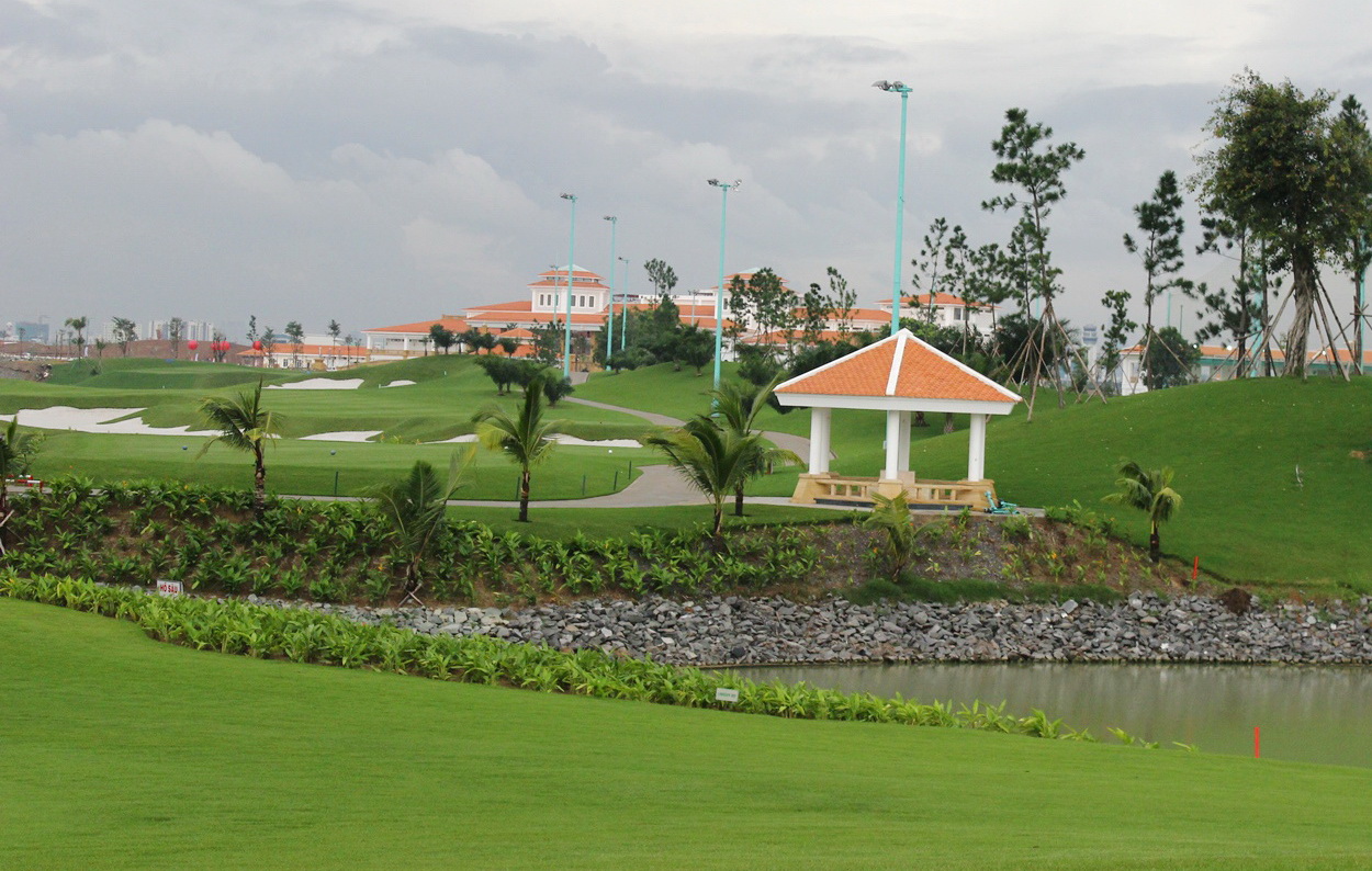 Sai Gon- Nha Trang - Da Lat Golf Packages 10 Days 9 Nights 6 Rounds