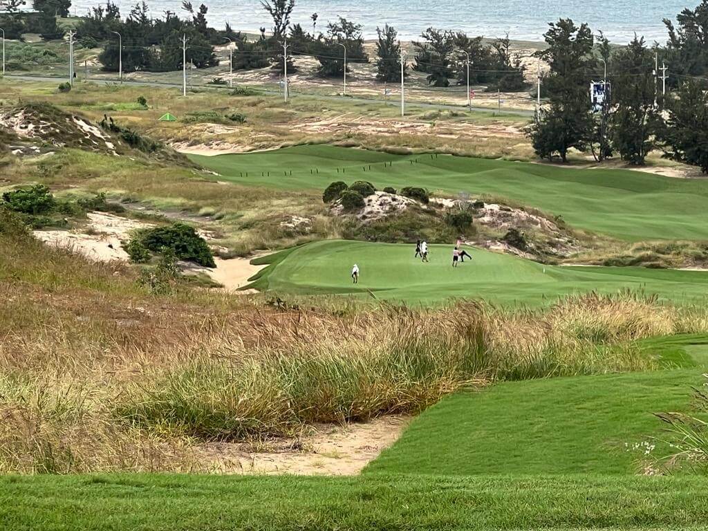 The Bluff Ho Tram Golf Course