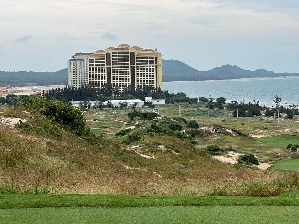 Ho Chi Minh Golf with the Bluff Ho Tram 6 Days 5 Nights 4 Rounds