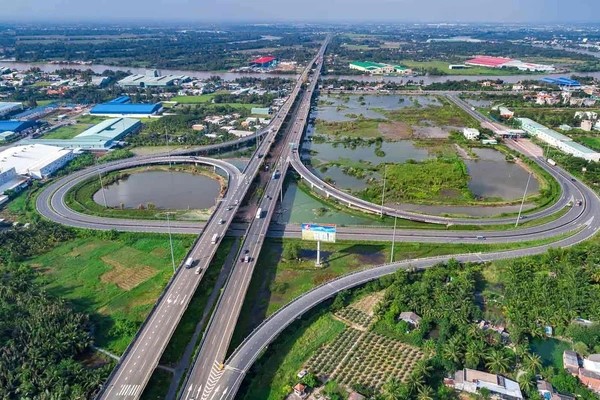 Điểm sáng đầu tư Khu Tây thành phố Hồ Chí Minh
