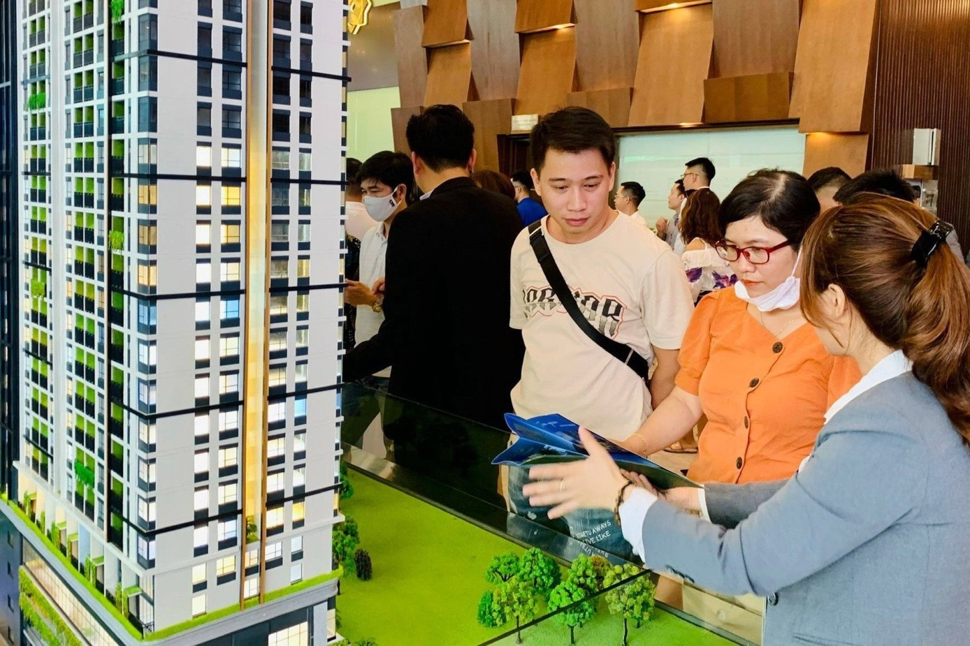 Thị trường bất động sản sẽ “tăng nhiệt” trong các tháng cuối năm?