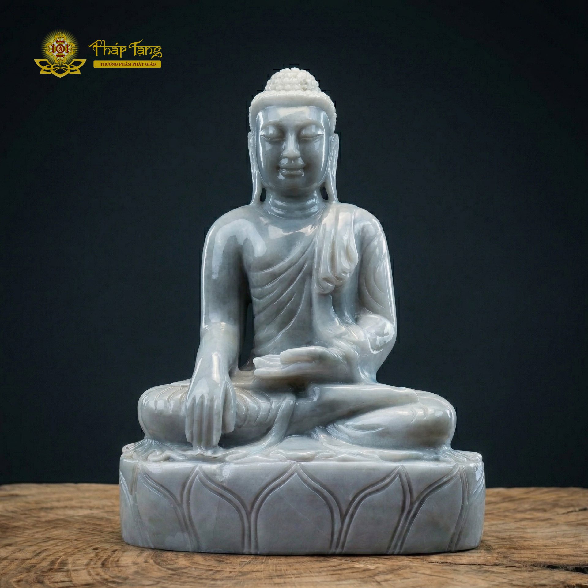Tôn tượng Phật Thích Ca ngọc phỉ thúy nguyên khối thượng phẩm
