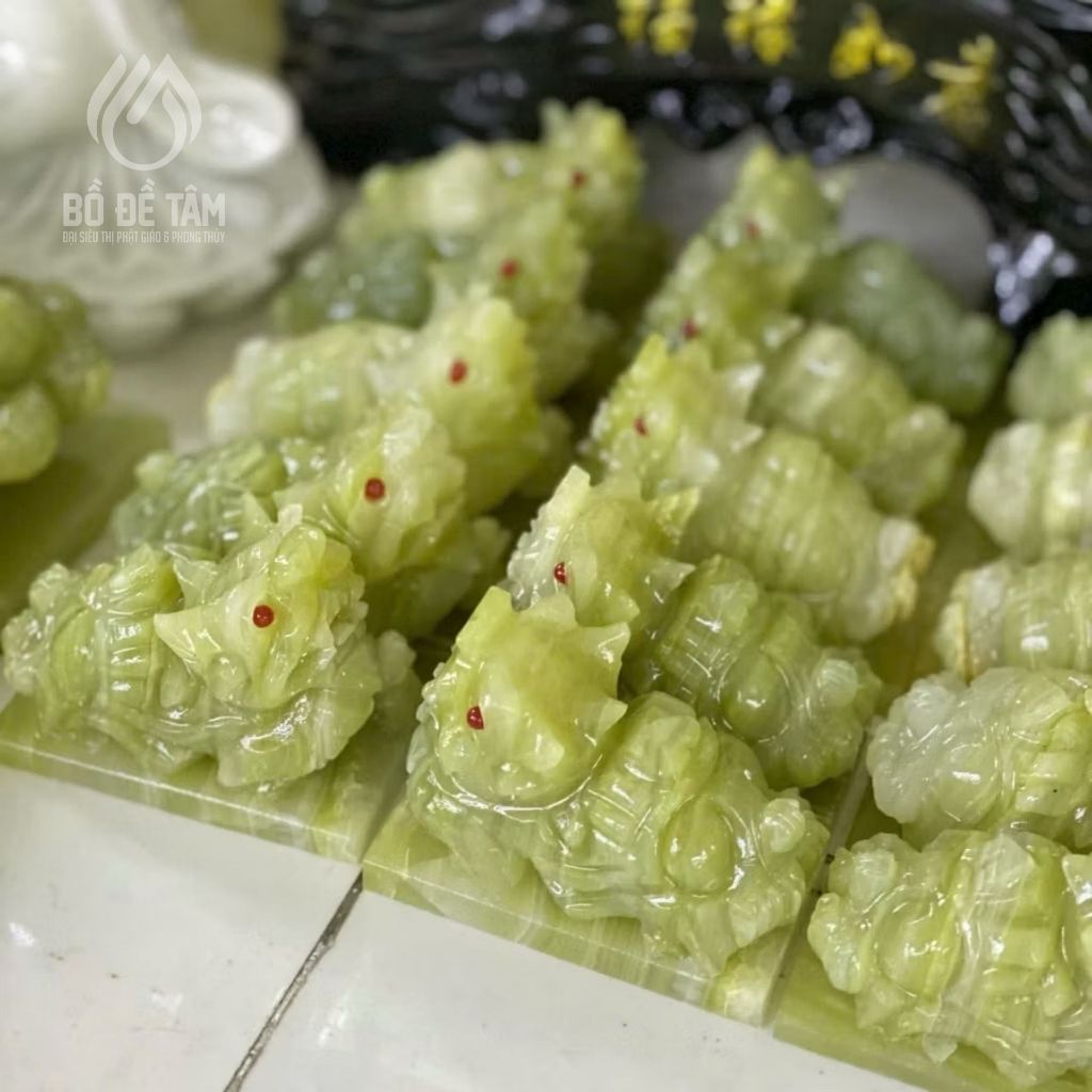 Cặp Tỳ Hưu Đá Ngọc Xanh Lá Non 10cm – Phong Thủy Chiêu Tài Lộc – Đá Tự Nhiên Đà Nẵng