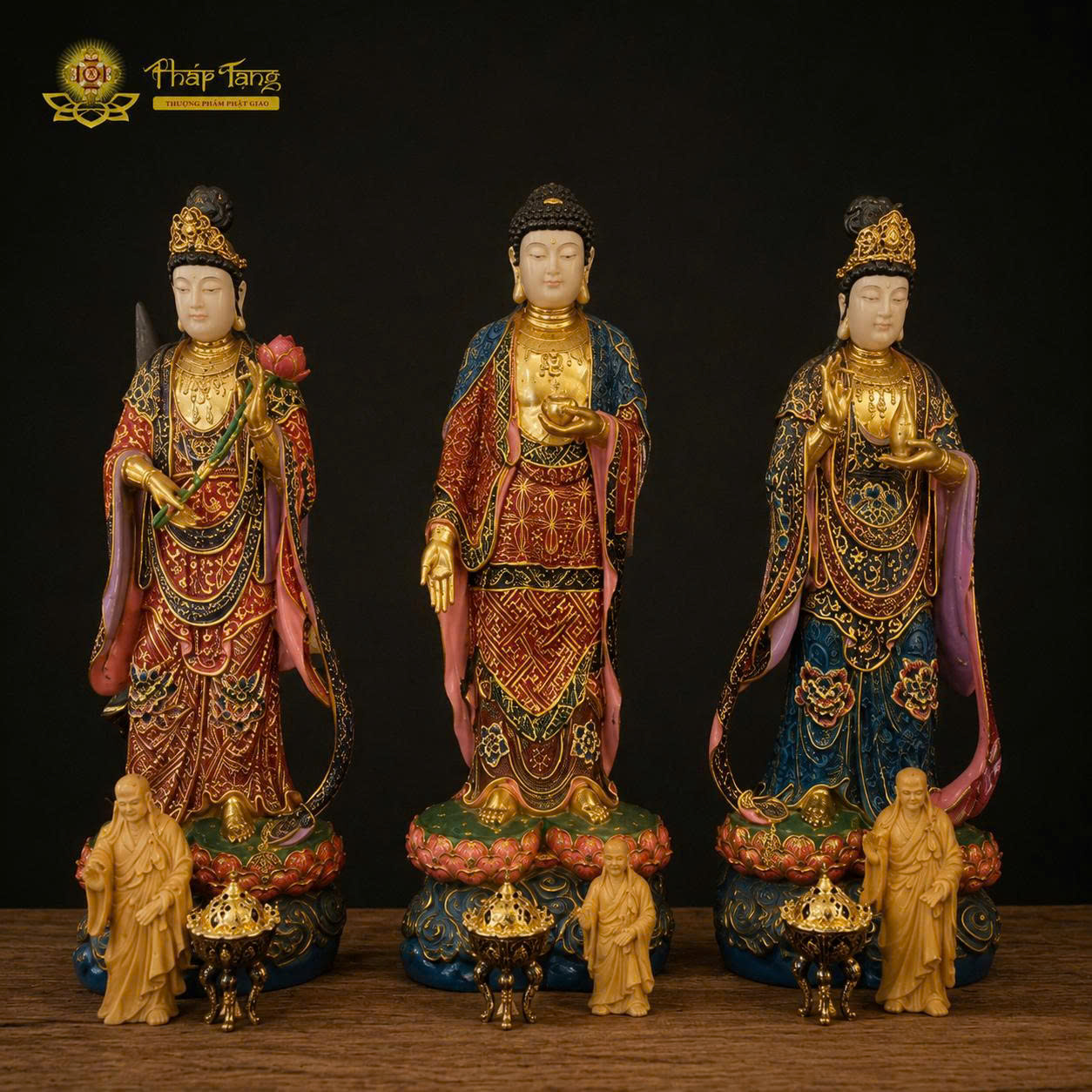 Tượng Tây Phương Tam Thánh bạch ngọc xưa quý hiếm tại Pháp Tạng