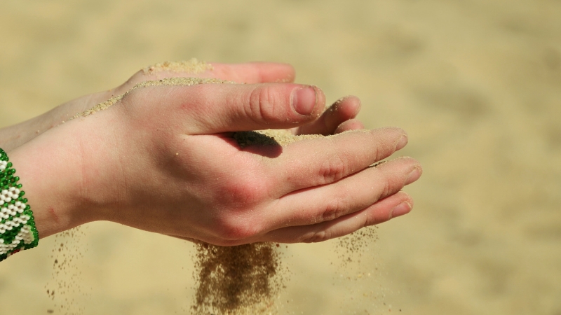 Câu Chuyện Cúng Dường Nắm Cát Được Phước Thành Vua