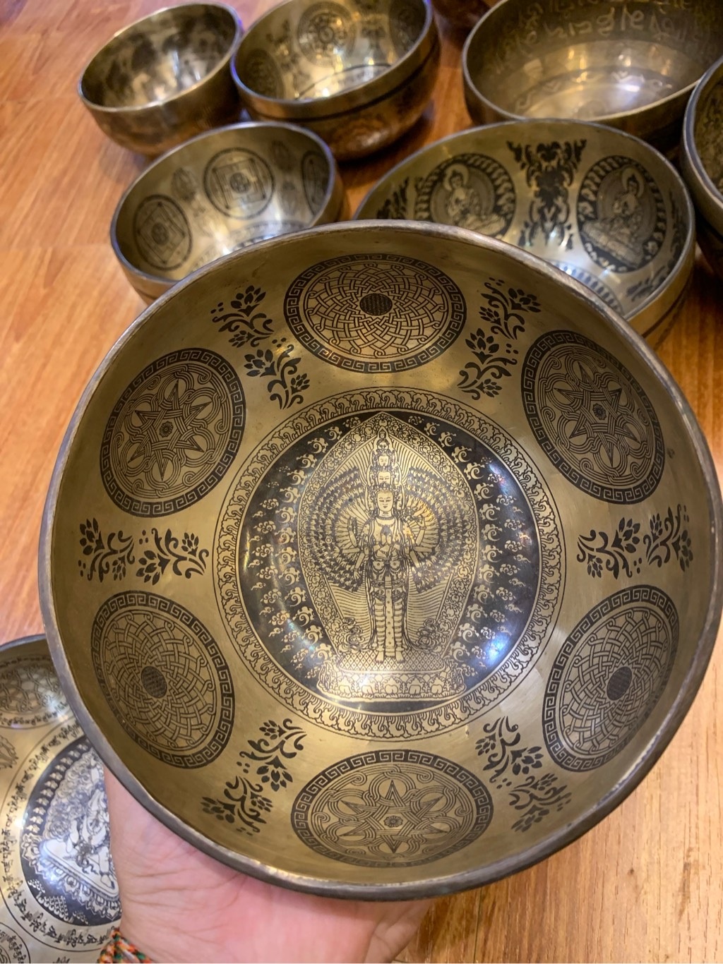 CHUÔNG XOAY KHẮC HOẠ TIẾT NEPAL