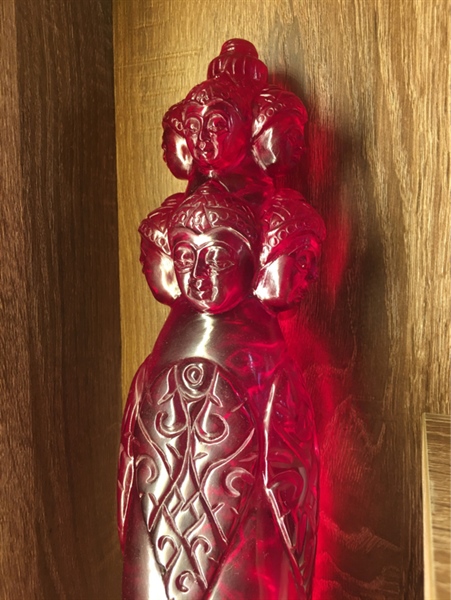 PHÁP KHÍ NGỌC NAGA LỚN