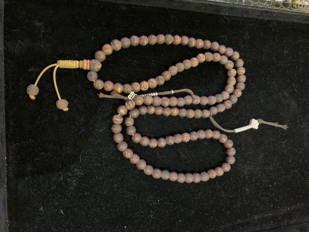 CHUỖI MALA CỔ BỒ ĐỀ TAM BẢO TÚC SỐ BẠC